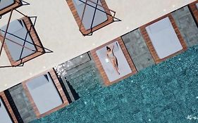 Colonides Beach Hotel